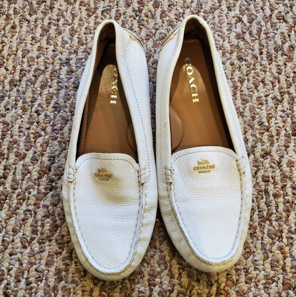COACH CREAM LEATHER LOAFERS